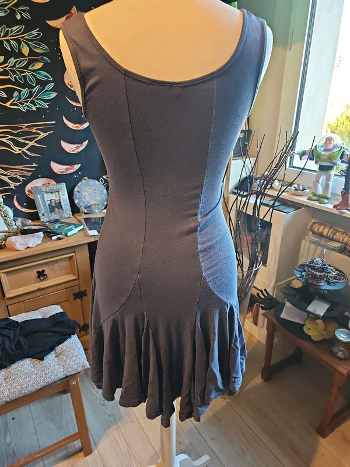 Robe asymétrique grise - photo numéro 2