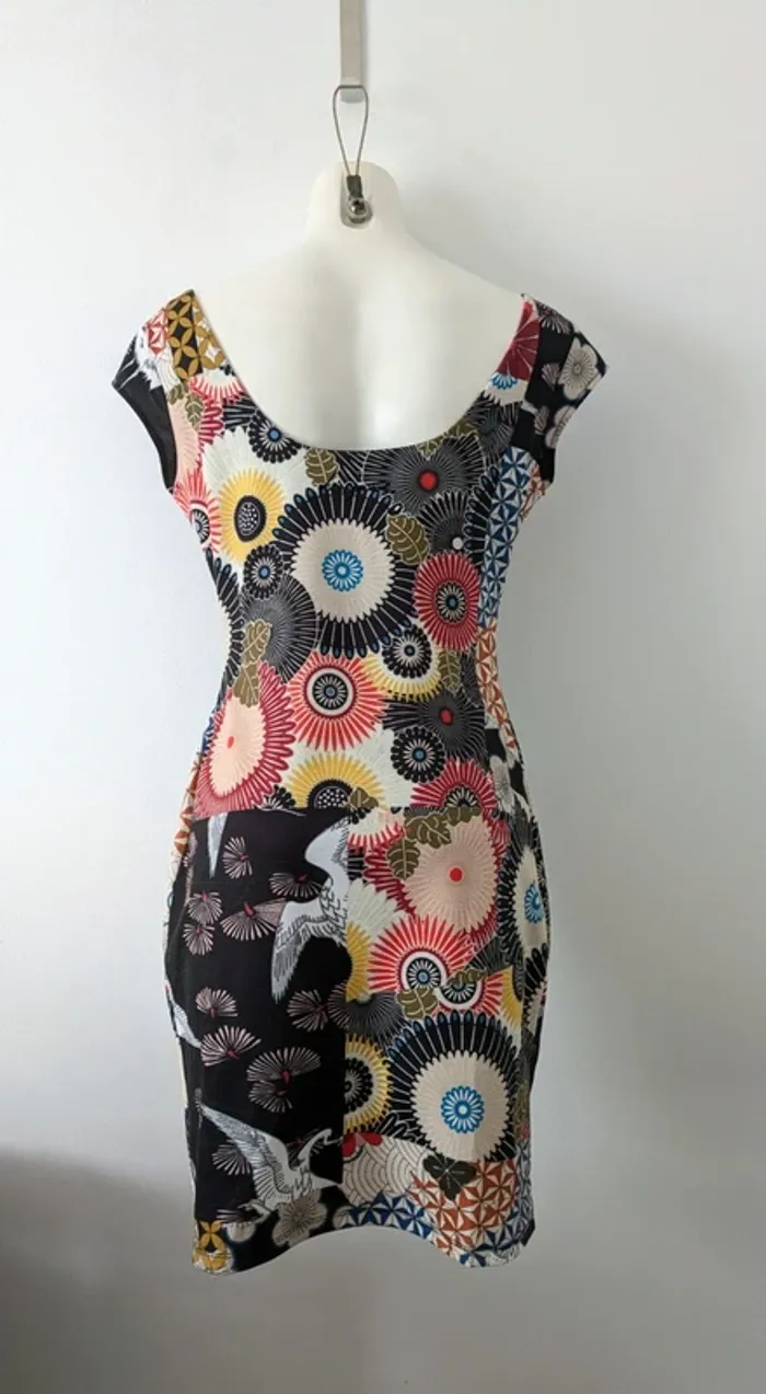 Robe chic - Desigual - taille M - photo numéro 2