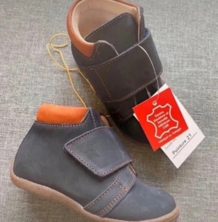 Chaussures à scratch bottines taille 21 Dpam du pareil au même neuves