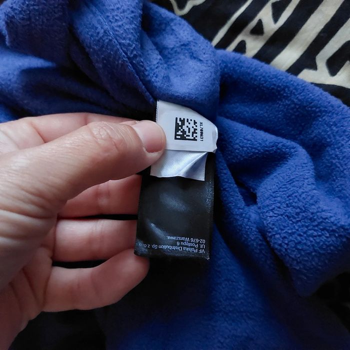 Superbe pull tnf L femme - photo numéro 7