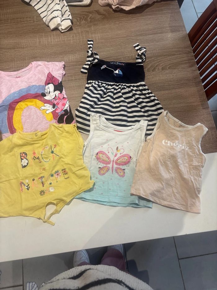 Lot hauts 12 mois
