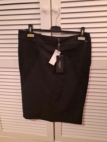 Jupe noire taille 42 neuve