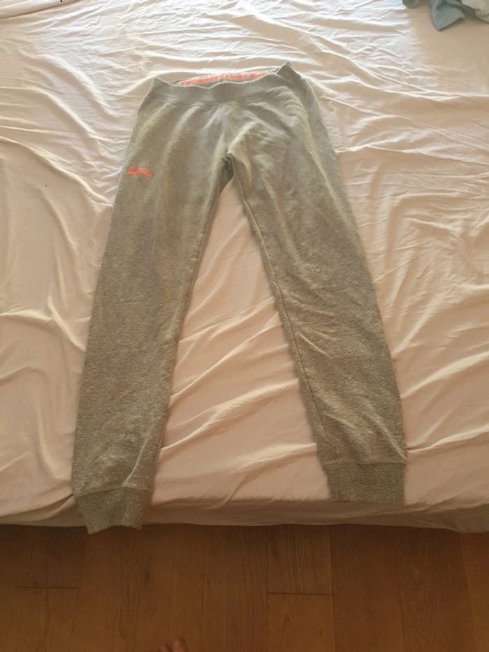 Jogging superdry en taille xs