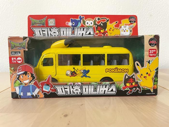 Bus Pokemon coréen unique en France - photo numéro 2