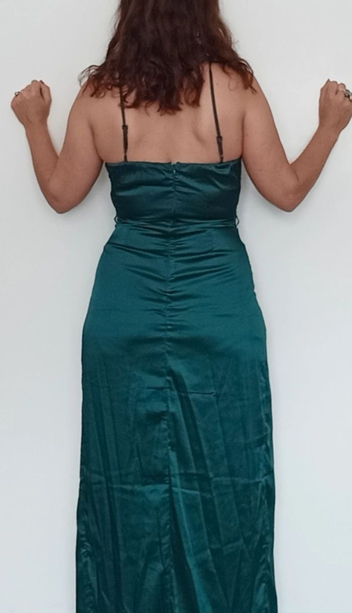 Robe de soirée longue en satin taille 38 - photo numéro 5