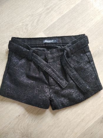 Short pailleté