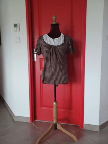 Très jolie tee-shirt pour femme