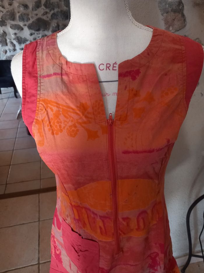 Robe longueur 80 cm. - photo numéro 2