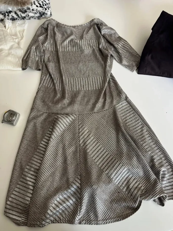 Robe mi longue - photo numéro 5