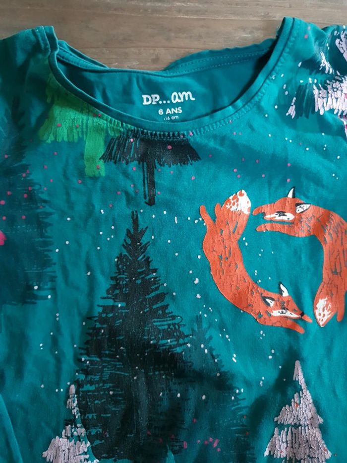 Lot t.shirts 5-6 ans - photo numéro 7