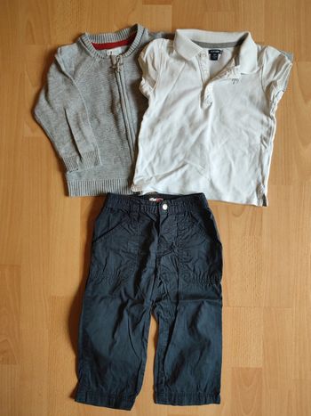 Lot tenue pantalon léger Dpam + polo Kiabi + gilet zippé Pat et Ripaton LH en 18M