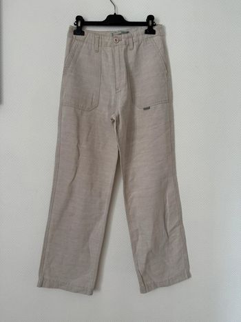 Pantalon en lin droit teddy smith en très bon état taille 32-34