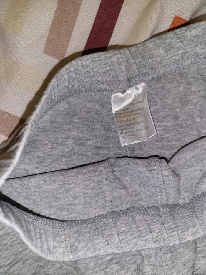 2 leggings courts gris - photo numéro 3