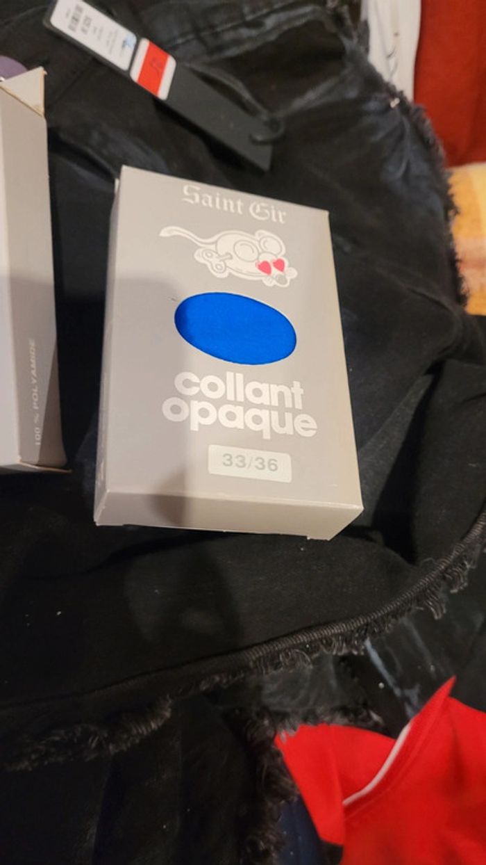 Lot 18 collants 33/36