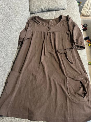 Robe légère manches courtes taille 40