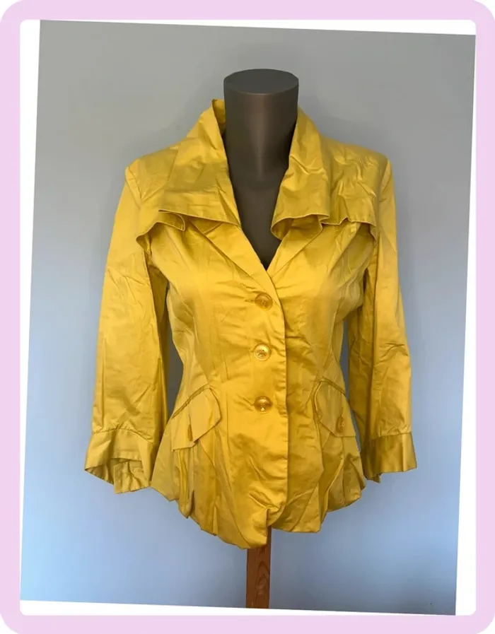 🌿 Veste blazer Zapa – Taille 40 – Vert très clair, manches mi-longues, 3 boutons 🌿