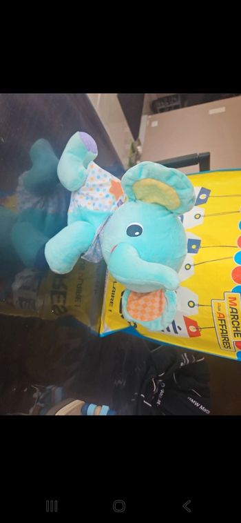 Elephanteau 1,2,3 suis moi