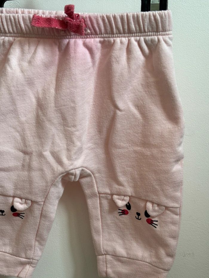 Pantalon rose 3 mois - photo numéro 3