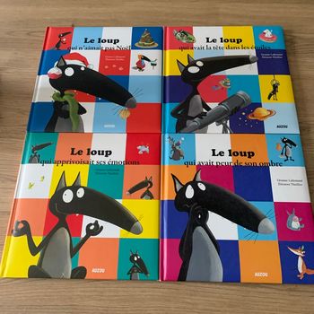 Lot livre le loup les grand album très bonne état