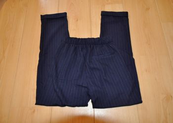 Bershka pantalon habillé marine t.XS, tb état