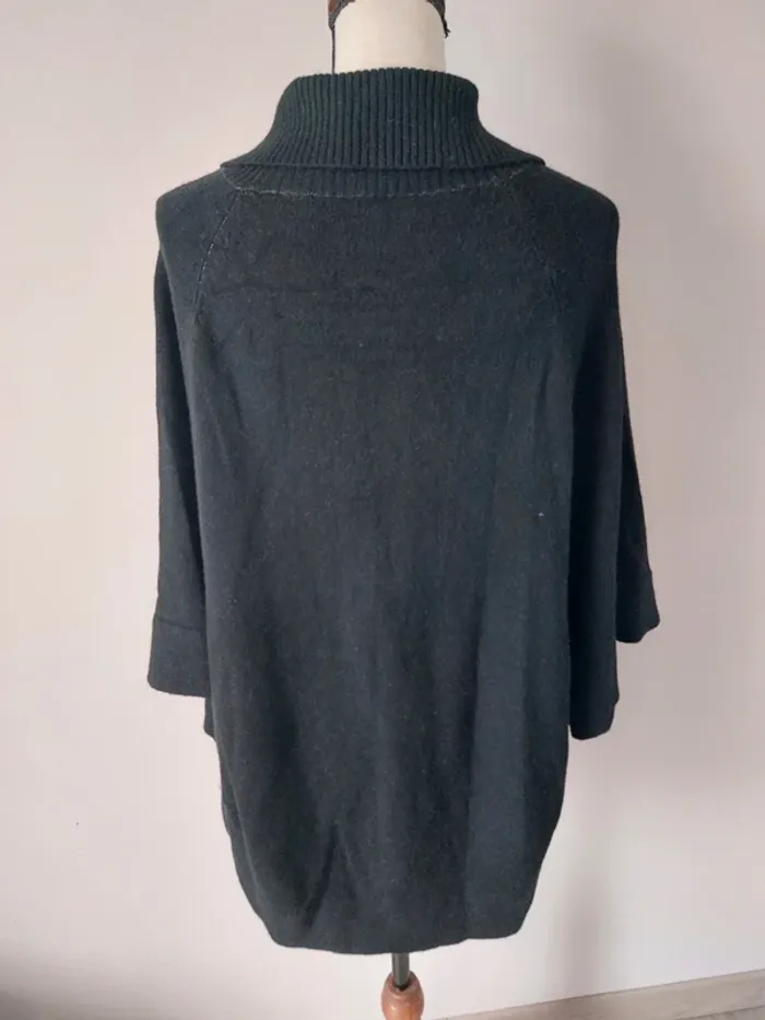 Poncho noir neuf - photo numéro 7