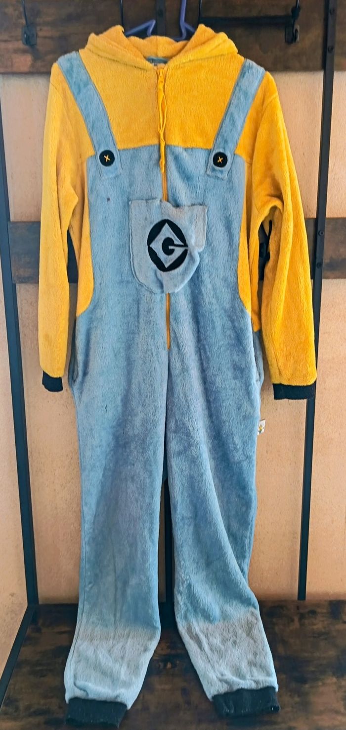 Combinaison pyjama minions XS/S - photo numéro 3