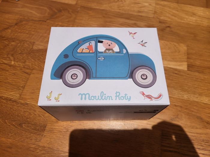 Voiture Moulin Roty neuve