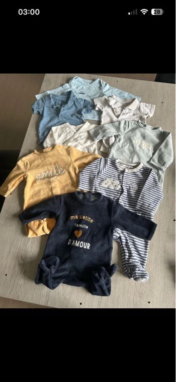 Lot de vêtements bébé garçon 1mois