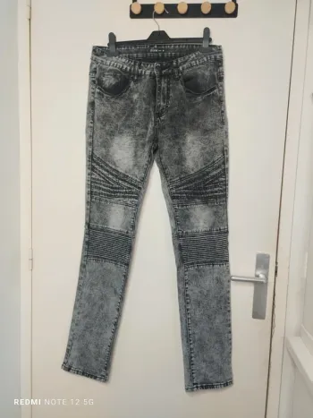 Très beau jean taille 40