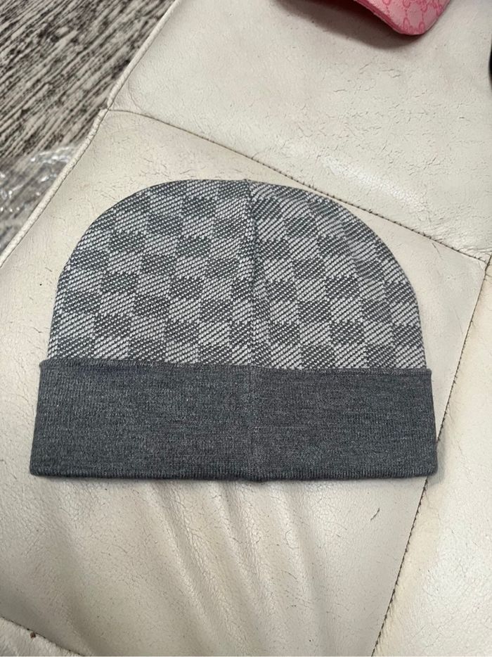 Bonnet gris - photo numéro 2