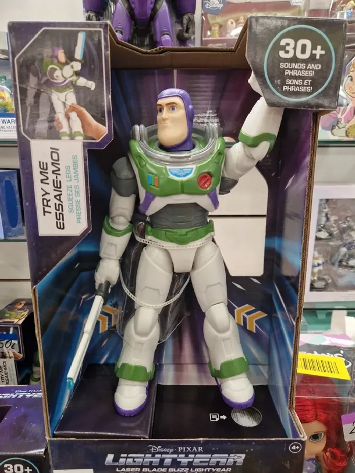 B4231- Mattel Laser Blade Buzz Lightyear Action Figure, Disney Pixar Lightyear - photo numéro 2