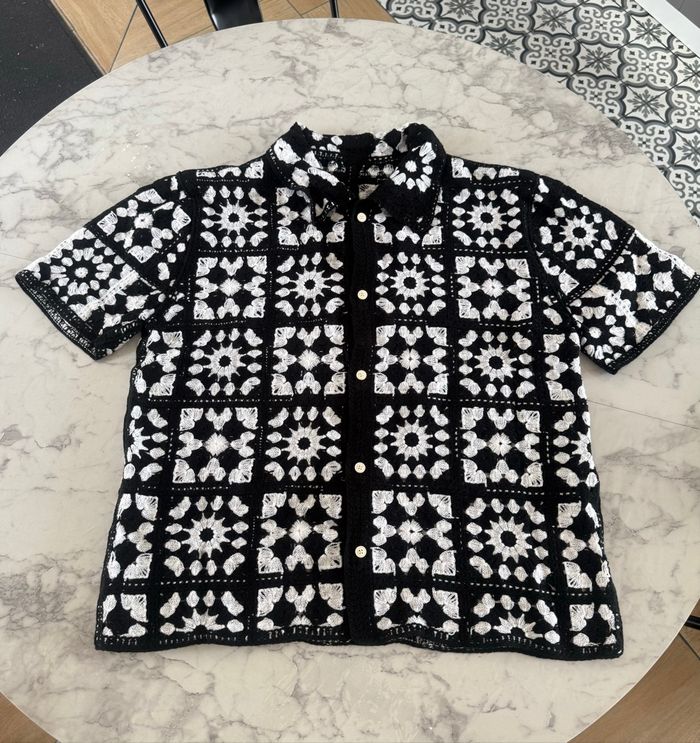 Chemise pour homme en maille noir et blanc