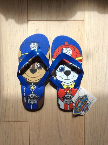 Tongs claquettes Pat Patrouille 32/33 Neuves