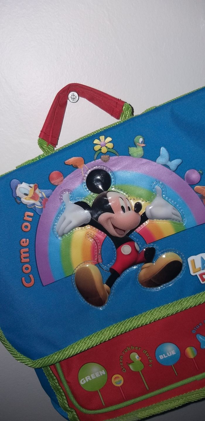 💼 Cartable " La Maison de Mickey " Disney - photo numéro 2