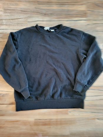 Sweat noir 10 ans