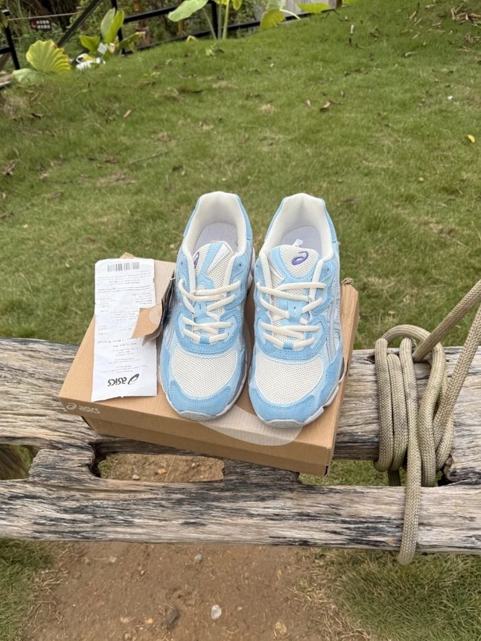 Originais ASICS Gel-NYC Cream Arctic Sky Taille 37.5 - photo numéro 2