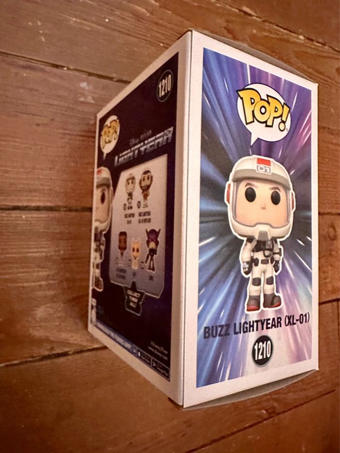 NEUF Figurine Funko Pop Disney Pixar Buzz Lightyear l’éclair XL-01 vinyle - photo numéro 2