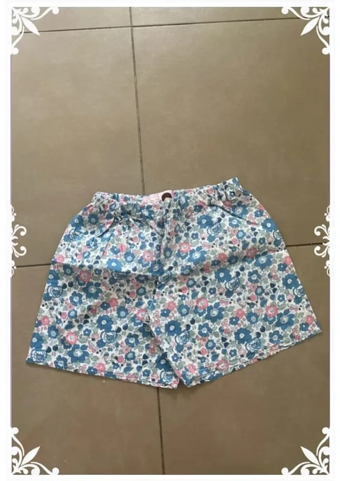 🌸 Pyjama fille 12 ans – Haut brodé & short fleuri fait main 🌸 - photo numéro 7