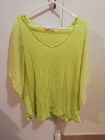 Haut jaune