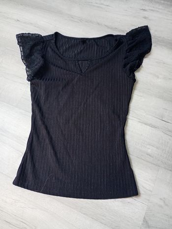 Tee-shirt a dentelle