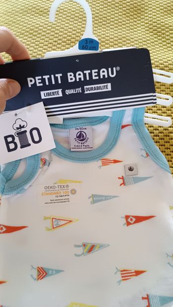 Petit Bateau. Lot de 3 Bodies débardeurs 100%Coton Bio. Bébé de 3 mois/ 60 cm