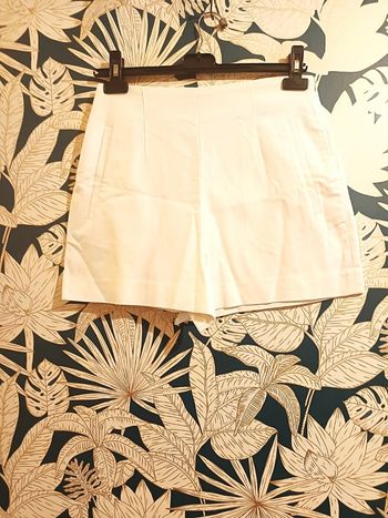 Short taille haute taille M Zara