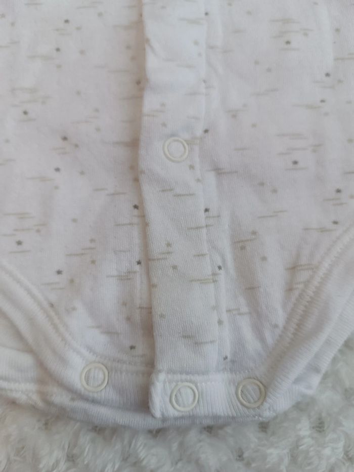 🔸Body blanc Petit Bateau 12 mois🔸 - photo numéro 4