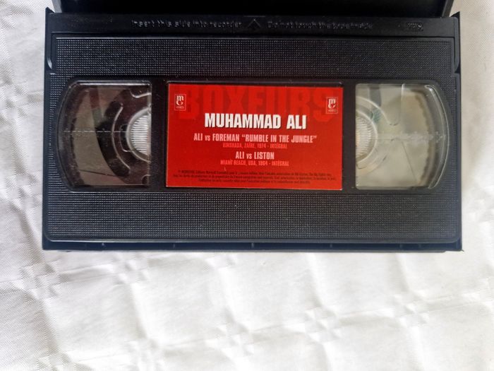 Cassette VHS  , Muhammad Ali  , boxeurs  , vs Liston - photo numéro 4