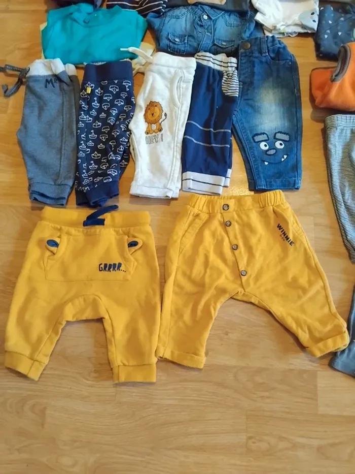 Gros lot vêtements 3 mois garçon +60 articles - photo numéro 15