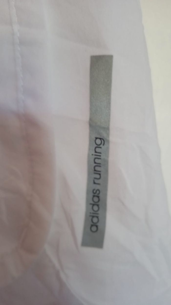 Short Running Adidas XL – Léger & Performant - photo numéro 5