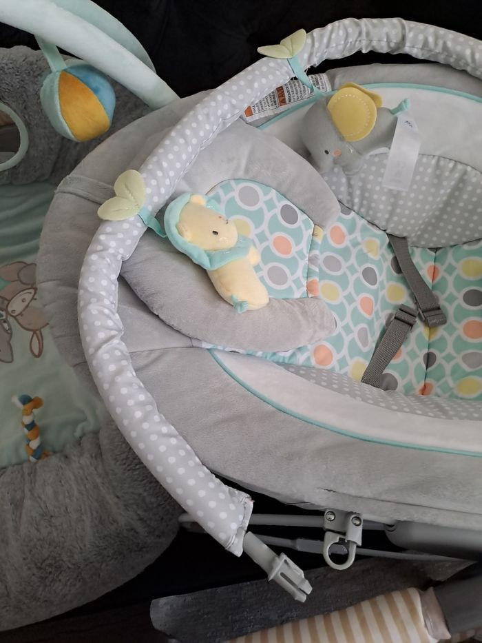 Transat et porte bébé neufs - photo numéro 3