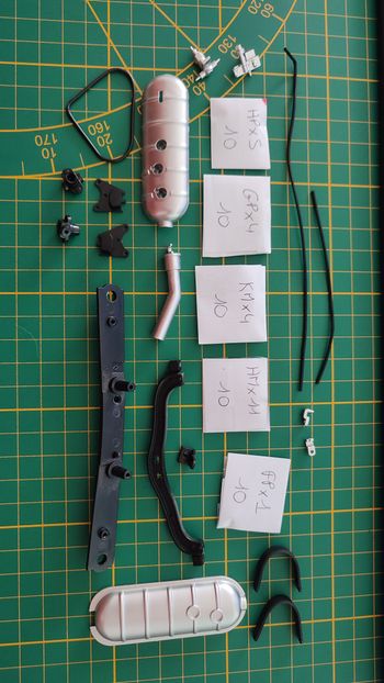 Lot pièces du fascicule n°10 pièce détachée Renault R8 Gordini 1/8 1/8ème Eaglemoss collections #D08