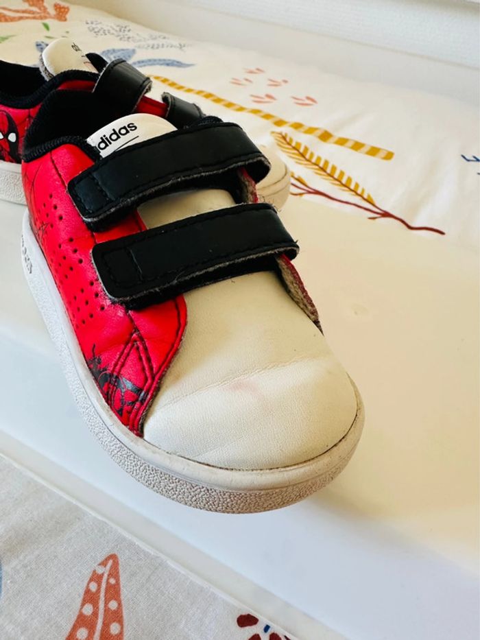 Chaussures addidas 21 - photo numéro 4