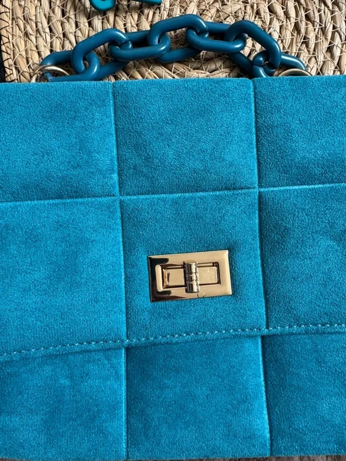 Sac à bandoulière + paire de boucles d’oreilles 🌸 - photo numéro 2
